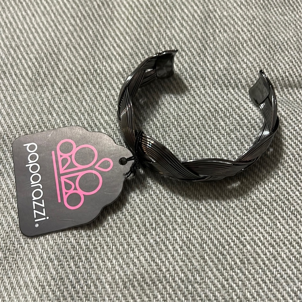 Paparazzi Cuff Bracelet